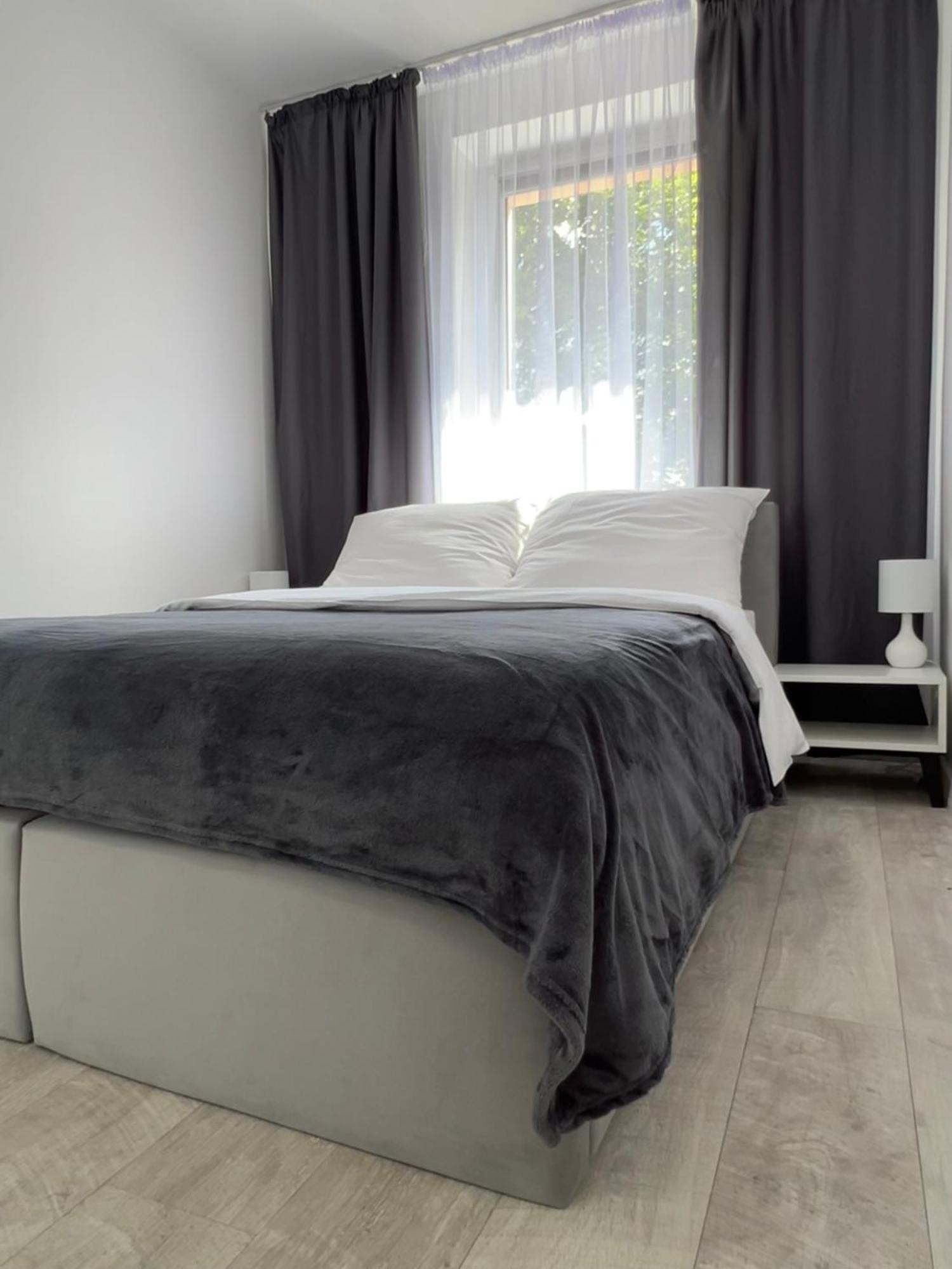 Apartament Eros Rynek Boleslawiec  Luaran gambar